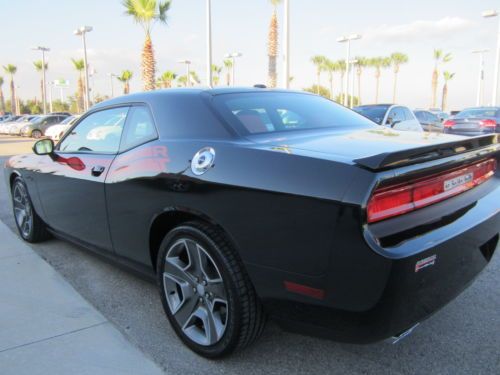 Certified R/T Heritage Automatic Red Leather Sunroof Low Miles Shipping And, image 7