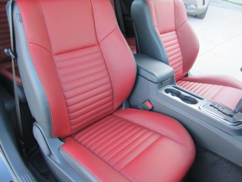 Certified R/T Heritage Automatic Red Leather Sunroof Low Miles Shipping And, image 34