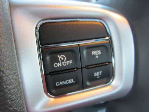 Certified R/T Heritage Automatic Red Leather Sunroof Low Miles Shipping And, image 39