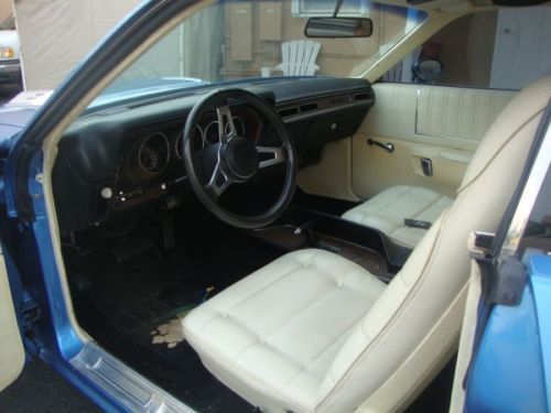 # MATCHING, 53K MILES, PROVIDENCE DAY ONE, 1-2 CONDITION, ALWAYS GARAGED, US $44,440.00, image 3