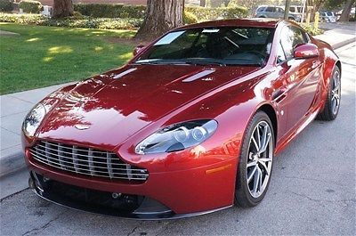 2012 aston martin vantage,toro red/blk,serviced,clean