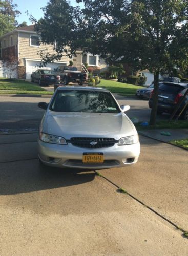 2001 nissan altima gxe sedan 4-door 2.4l