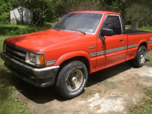 1987 mazda b2200 se-5 standard cab pickup 2-door 2.2l