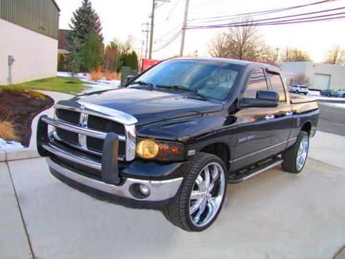 Very nice luxury truck!new chrome wheels!slt hemi 4x4 !serviced !no reserve !03