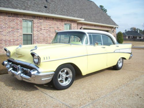 1957 chevrolet belair 4 door sport sedan