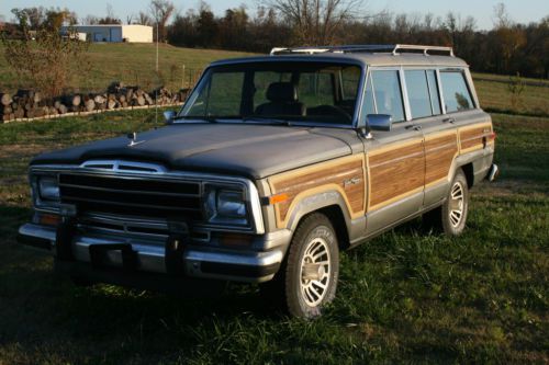 1990 jeep grand wagoneer base sport utility 4-door 5.9l