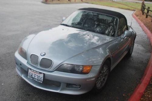 1999 bmw z3 roadster convertible 2-door 2.5l