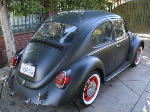 1968 volkswagen beetle black semi gloos , runs excellent no rust ,clear title