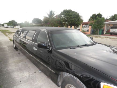 1998 lincoln town car base limousine 4-door 4.6l