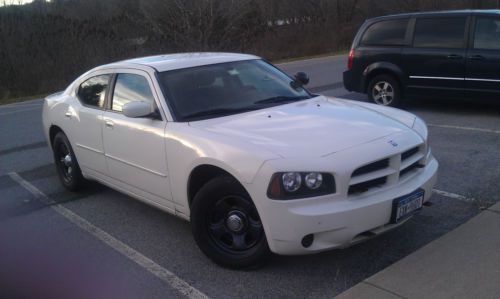 2006 dodge charger  5.7 hemi police package