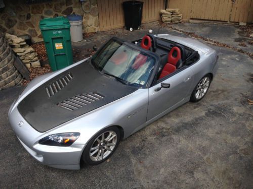 2004 honda s2000 ****low miles****