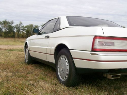 89 Cadillac Allante Convertible w/ Soft-top & Hardtop - leather Interior, US $5,500.00, image 12