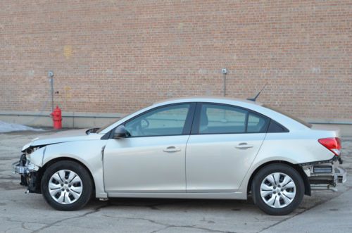 2013 CHEVROLET CRUZE , SALVAGE,NO RESERVE!, image 6
