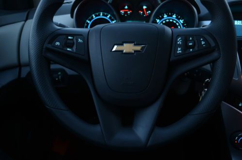 2013 CHEVROLET CRUZE , SALVAGE,NO RESERVE!, image 21