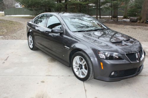 2009 pontiac g8 base sedan 4-door 3.6l