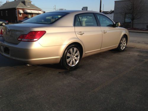2007 Toyota Avalon XLS Sedan 4-Door 3.5L, image 16
