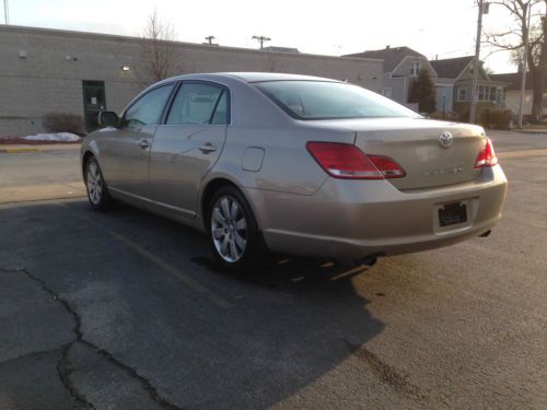 2007 Toyota Avalon XLS Sedan 4-Door 3.5L, image 18