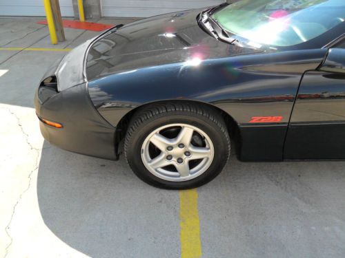 1997 CHEVROLET CAMARO Z28 30TH ANNIVERSARY 6-SPEED LOW MILES, US $8,995.00, image 4