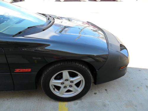 1997 CHEVROLET CAMARO Z28 30TH ANNIVERSARY 6-SPEED LOW MILES, US $8,995.00, image 12