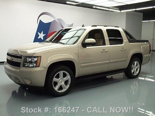 2007 chevy avalanche ltz sunroof htd leather dvd 27k mi texas direct auto