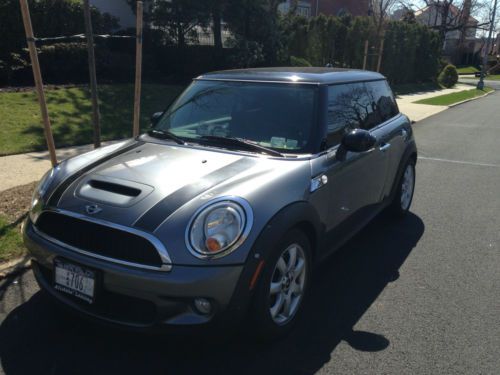 Silver mini cooper s hardtop 2009