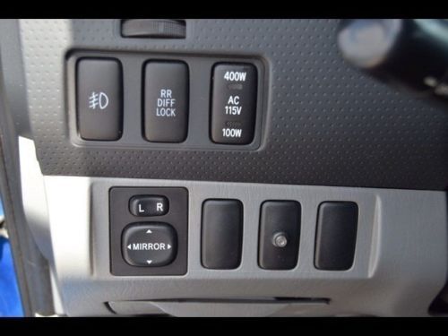 PreRunner 4.0L CD Rear Wheel Drive Tires - Front On/Off Road Steel Wheels ABS, image 23