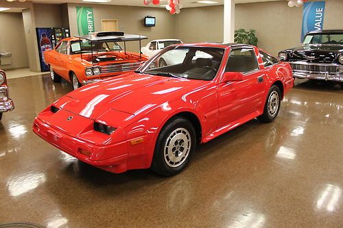 *** super clean 1986 nissan 300zx *** 5 -spd *** t-tops !!!!