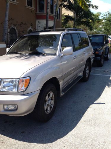 2000 Toyota Land Cruiser Base Sport Utility 4-Door 4.7L, image 4