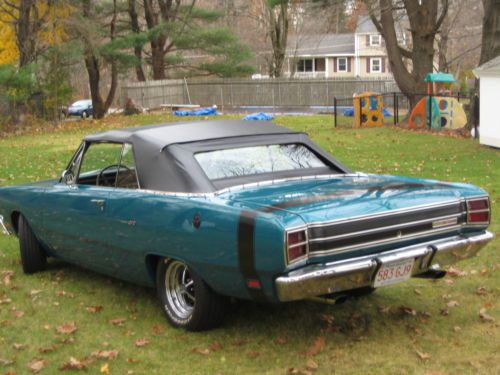 1969 dodge dart gt convertible 2-door 4.5l
