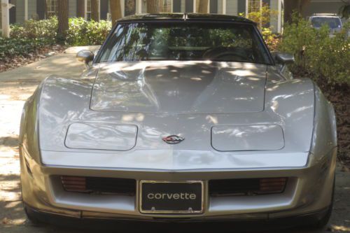 Beautiful 1982 Chevrolet Corvette Collector Edition (Price Reduced!), image 23