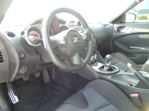 Manual Coupe 3.7L CD Rear Wheel Drive Power Steering 4-Wheel Disc Brakes A/C, US $28,000.00, image 8