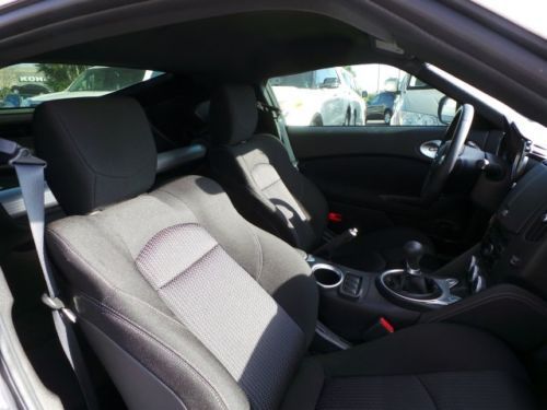 Manual Coupe 3.7L CD Rear Wheel Drive Power Steering 4-Wheel Disc Brakes A/C, US $28,000.00, image 9