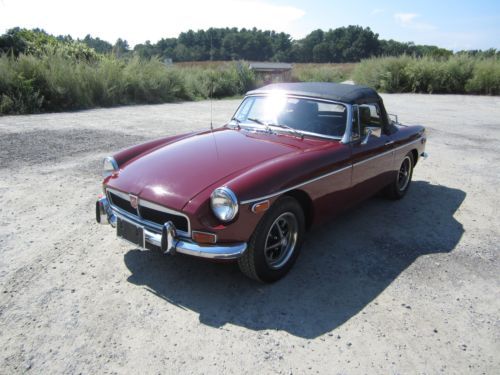 1973 MGB, outstanding car, no rust 56k miles !!, image 1