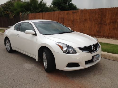 ****2010 nissan altima s coupe 2-door 2.5l****