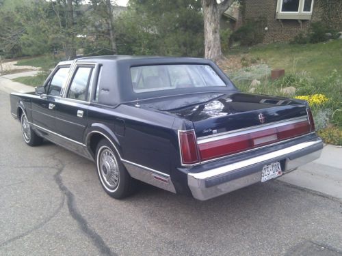 1986 Lincoln Town Car Signature Series (Peoria, IL, USA!), image 4