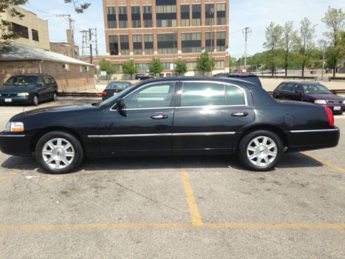 2007 lincoln town car executive l sedan 4-door 4.6l