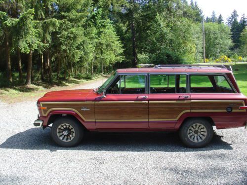 Jeep grand wagoneer