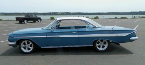 1961 chevrolet impala sport coupe bubbletop