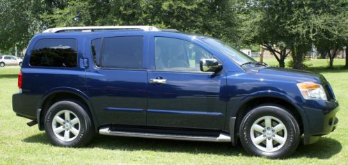 2010 blue nissan armada se 56k miles, 3rd row, extended warranty, v8 clean title