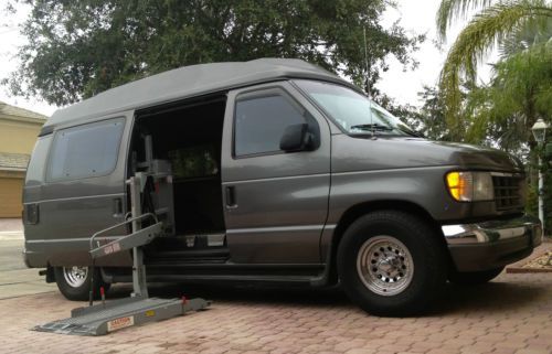 Wheelchair lift van handicap driver transfer seat hand controls