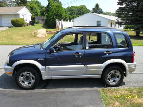 2000 suzuki grand vitara geo tracker low miles clean 4x4 many options no reserve