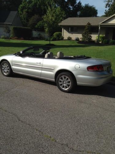 2006 chrysler sebring limited convertible 2-door 2.7l