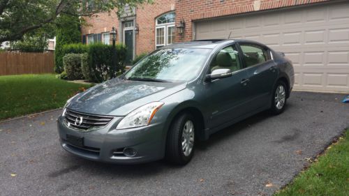 2010 Nissan Altima Hybrid Leather-Navigation-Sunroof-Rear Camera-Great Mileage!, US $15,995.00, image 2