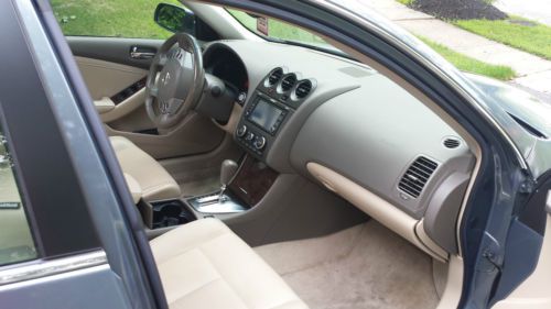 2010 Nissan Altima Hybrid Leather-Navigation-Sunroof-Rear Camera-Great Mileage!, US $15,995.00, image 8