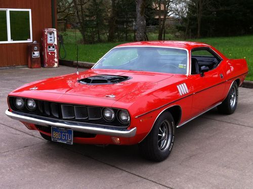 1971 "cuda"  factory original shaker, billboard and rear spoiler car