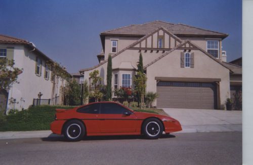 1988 Pontiac Fiero GT Coupe with 2.8L V6 engine in excellent condition, US $11,500.00, image 2