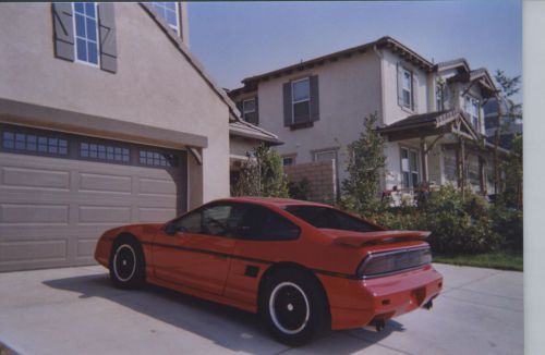 1988 Pontiac Fiero GT Coupe with 2.8L V6 engine in excellent condition, US $11,500.00, image 5