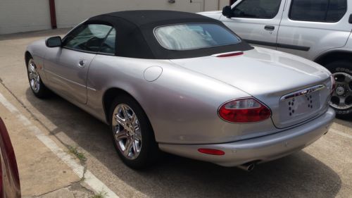 2003 Jaguar XK8 Base Coupe 2-Door 4.2L, image 6