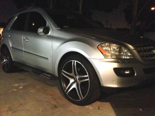 2006 mercedes benz ml500 silver,22&#034;amg wheels