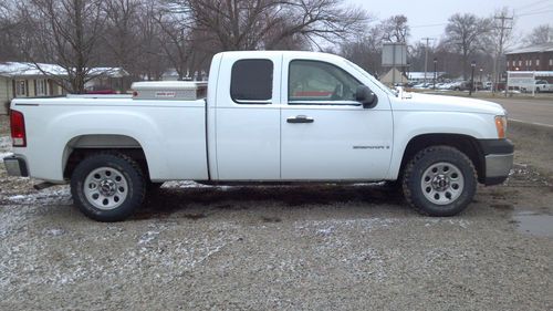 2007 gmc sierra 1500 wt extended cab pickup 4-door 4.8l